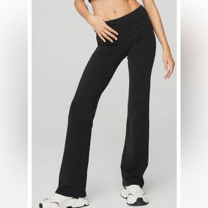Alo airbrush low-rise bootcut legging